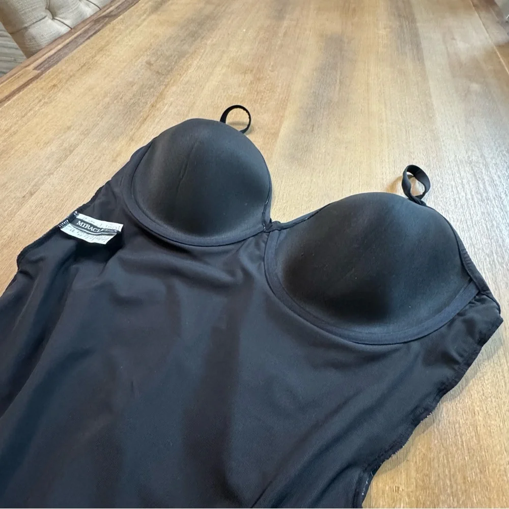 NWT Miraclesuit One‎ Piece Underwire Swimsuit 16 DD Cup in Black Multi
